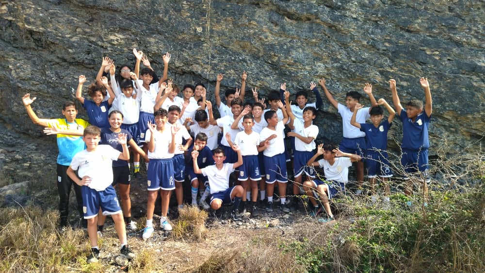 Academia Dynamo Puerto FC en simbólico entrenamiento!