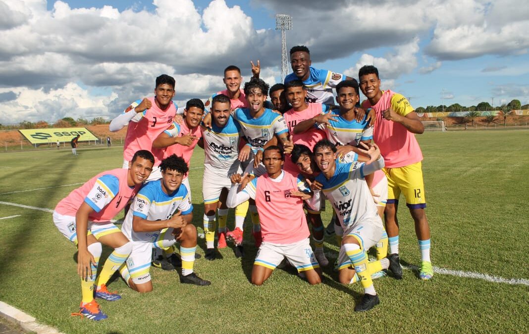 Dynamo Puerto gana y es líder de grupo en la LIGA FUTVE 2