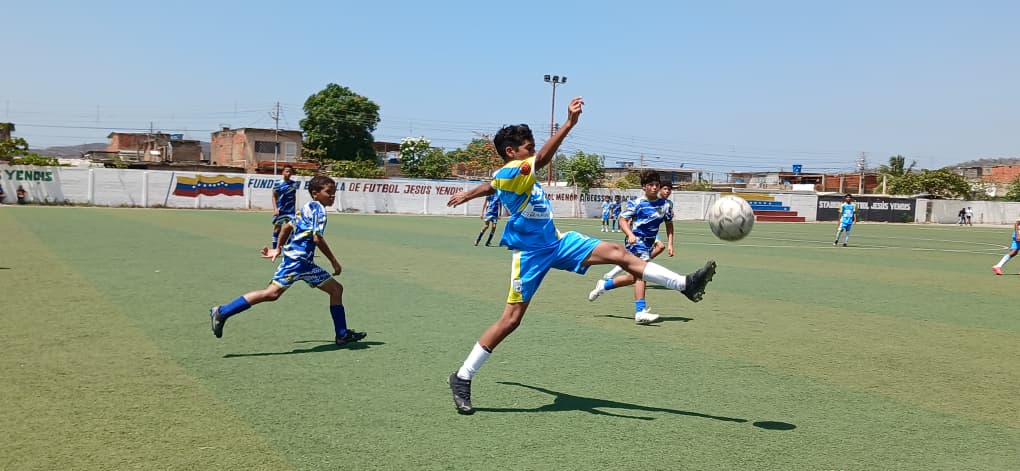 CONMEBOL EVOLUTION/ Dynamo logra victoria contundente.