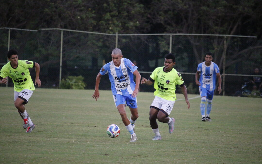 Confianza pura: Bases de Dynamo resaltan en el fútbol profesional